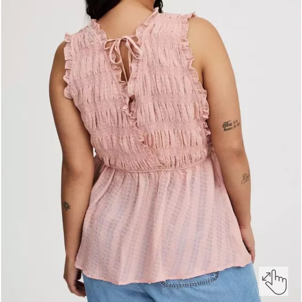 Torrid - Picture 3 of 6